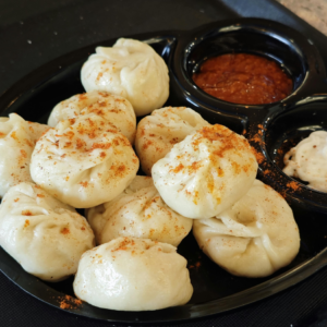 Veg Steam Momos 8Pcs